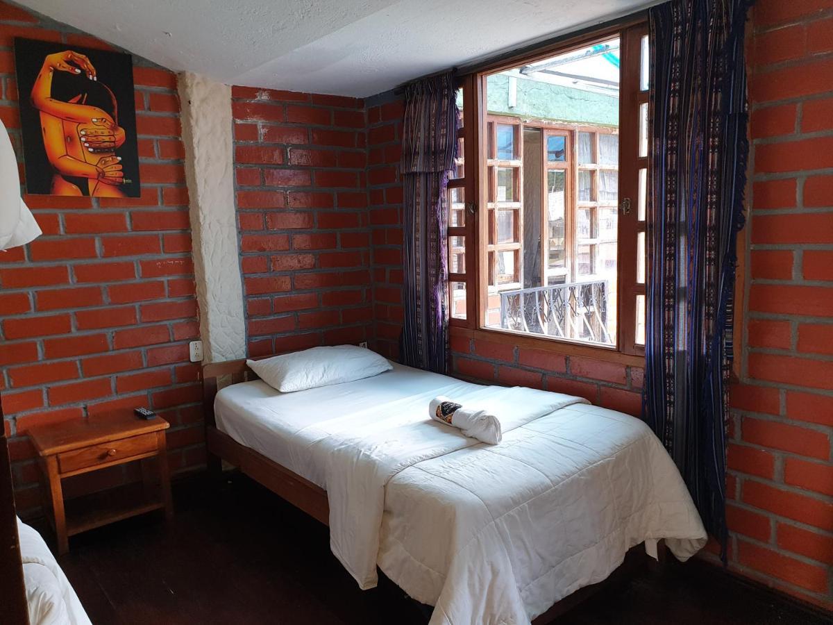 Hostal Inti Raymi Backpackers Banos  Bagian luar foto
