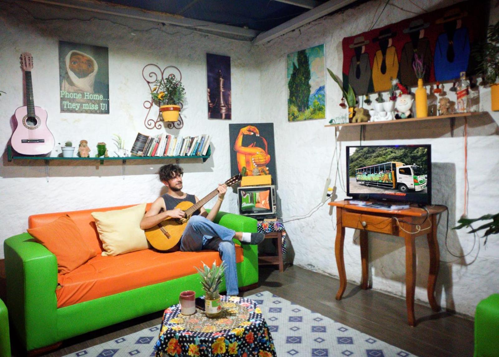Hostal Inti Raymi Backpackers Banos  Bagian luar foto